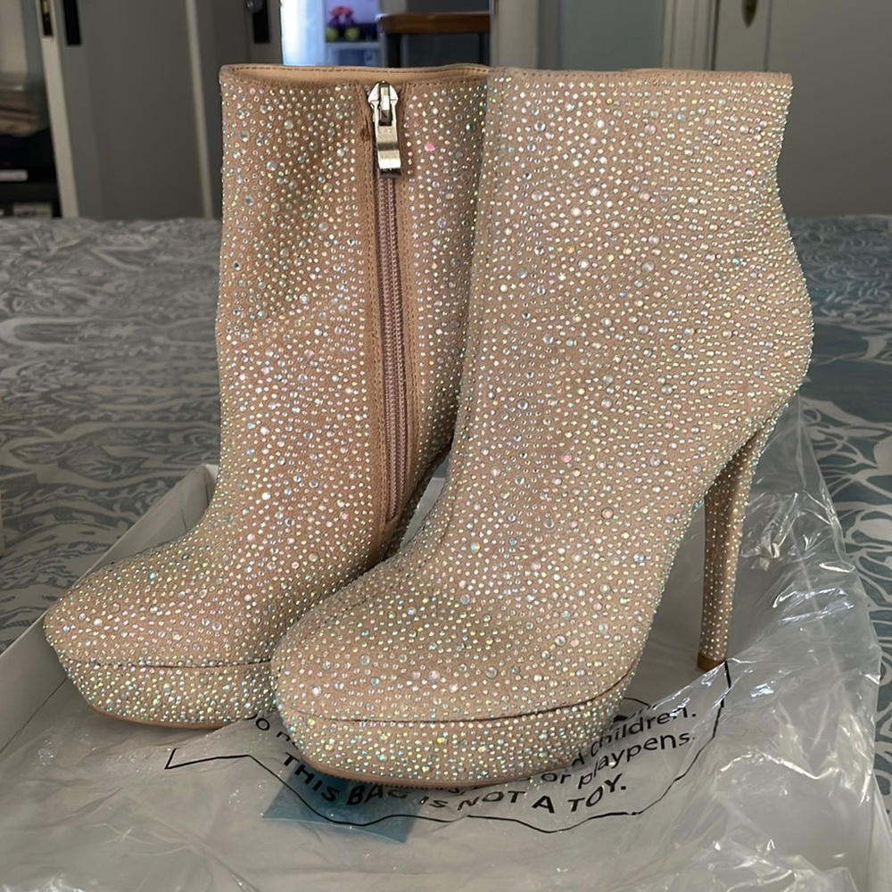 Microsuede crystal nude boots